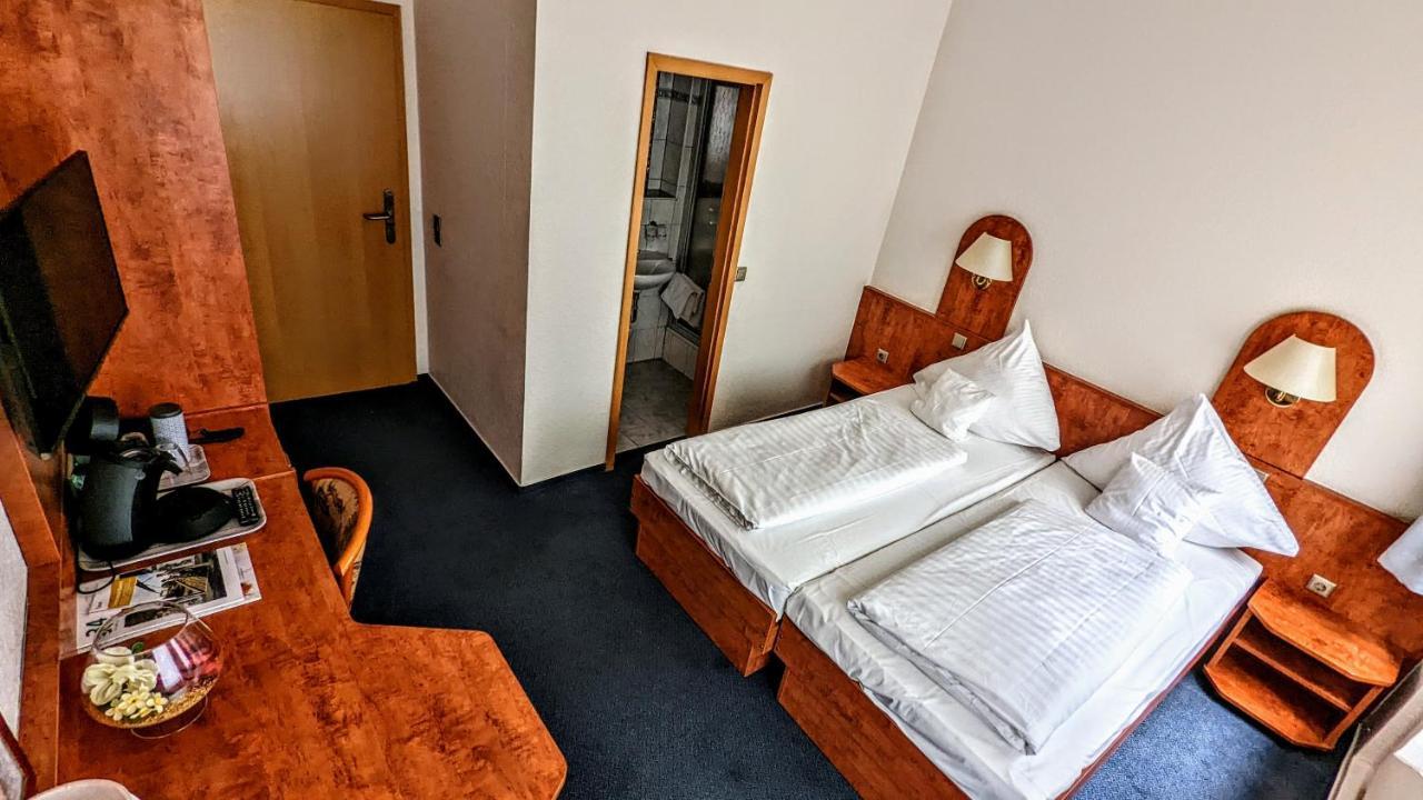 Hotel Am Rathaus Kassel Exteriör bild